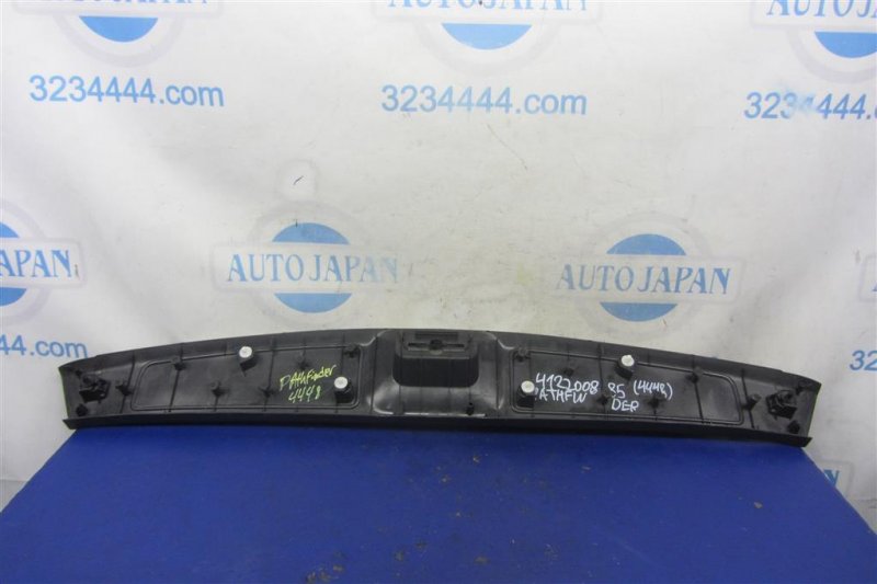 Накладка на порог багажника NISSAN PATHFINDER R52 12-21