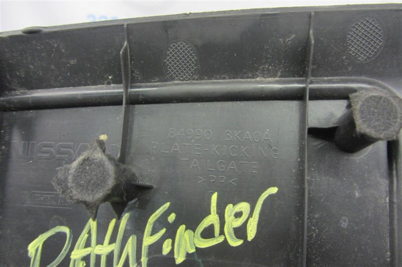 Накладка на порог багажника PATHFINDER R52 12-21