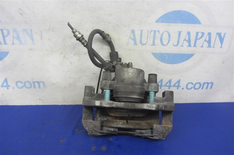 Суппорт тормозной передний левый MAZDA 3 BL 09-13 Седан 2.0