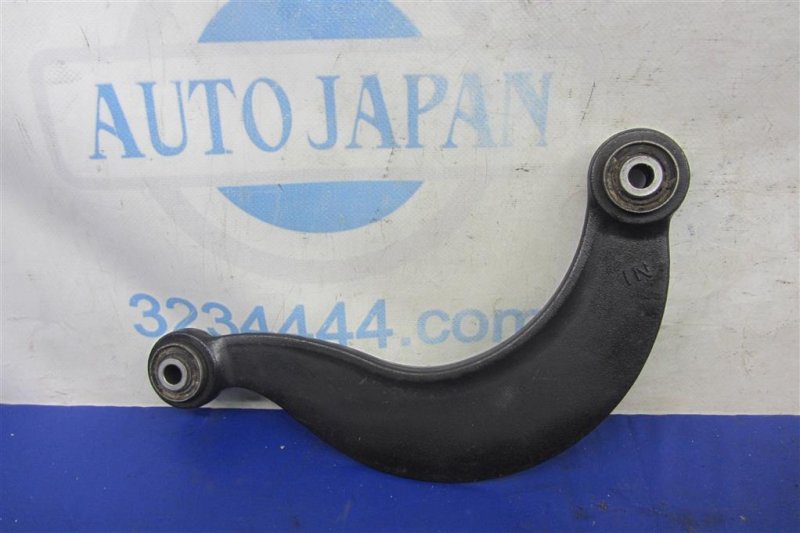 Рычаг задней подвески поперечный верхний задний левый MAZDA 3 BL 09-13 Седан 2.0