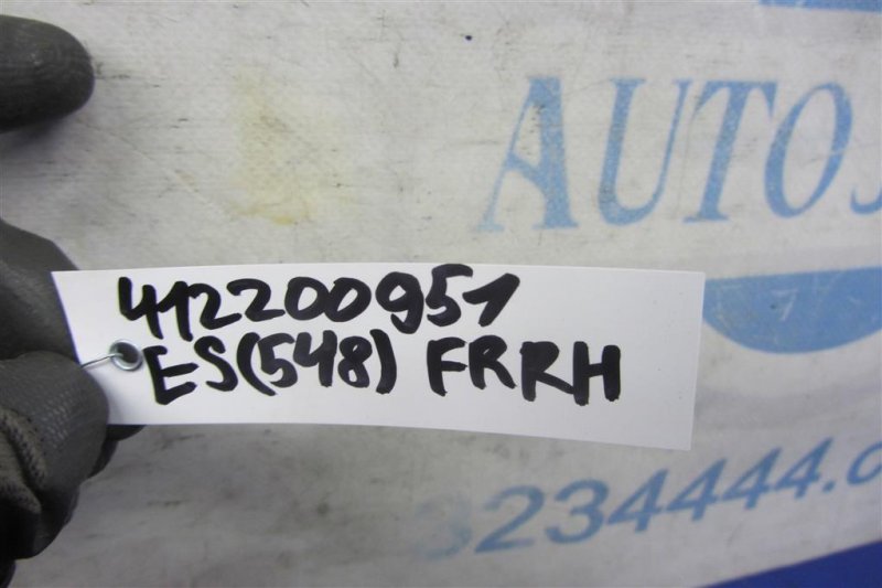 Ремень безопасности передний правый ES350 06-12