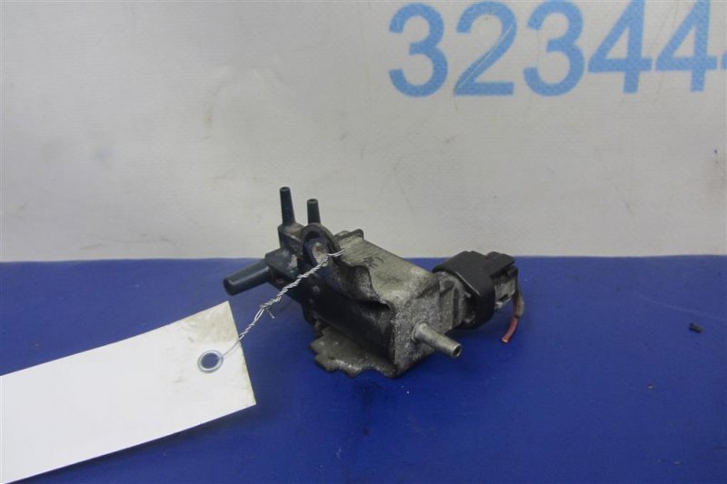 Клапан электромагнитный (вакуумный) TOYOTA SIENNA 03-10 GSL20 3.5 2GR-FE Клапан электромагнитный (вакуумный) TOYOTA SIENNA 03-10 GSL20 3.5 2GR-FE