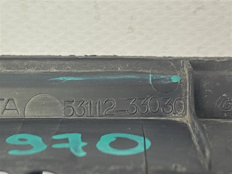 Решетка переднего бампера передняя TOYOTA CAMRY 40 06-11