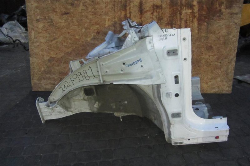 Четверть кузова передняя левый KIA SORENTO UM 14- 2.2 71110-C5A00 Б/У