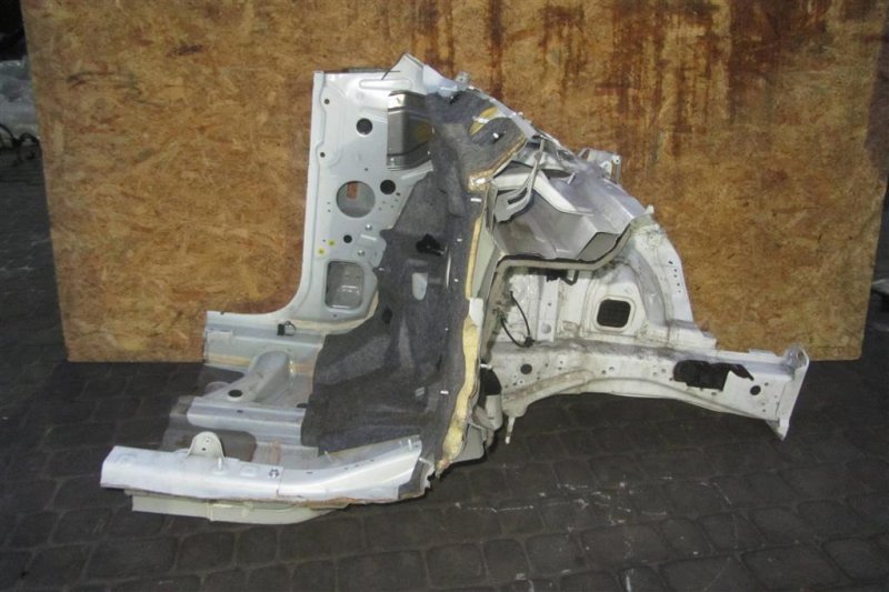 Четверть кузова передняя левый SORENTO UM 14- 2.2