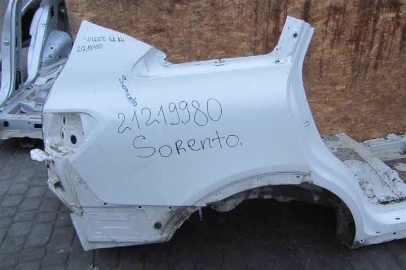 Четверть кузова задняя правый SORENTO UM 14- 2.2 Четверть кузова задняя правый SORENTO UM 14- 2.2