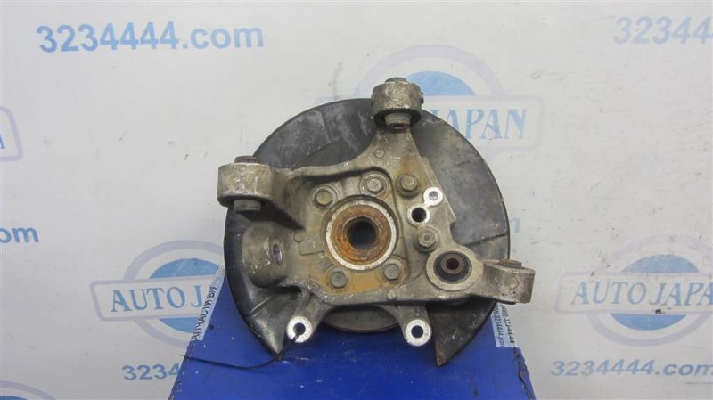 Цапфа задняя правая INFINITI M35/M45 04-10 2007 Седан 3.5 VQ35DE 43018-AL500 Б/У