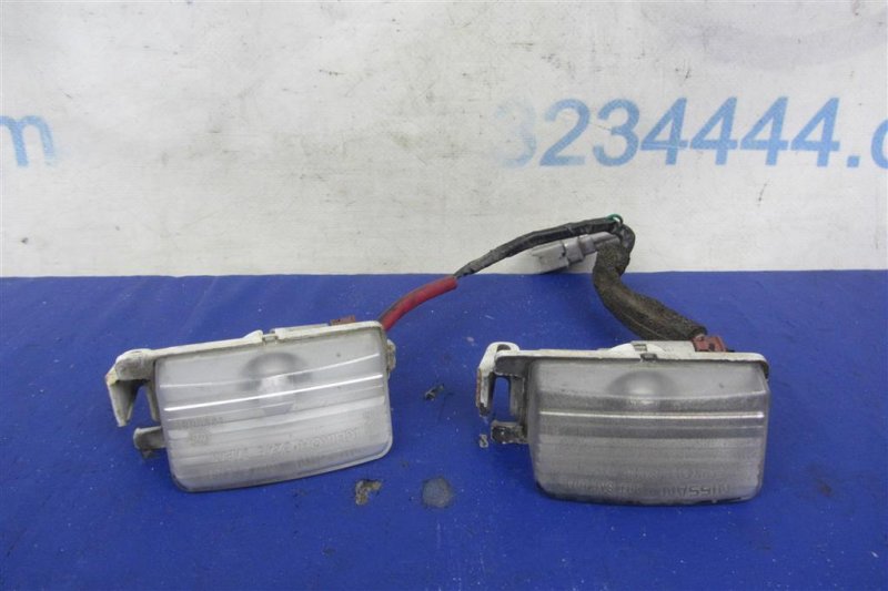Подсветка номера NISSAN SENTRA B17 12-21 2012 Седан 1.8 26510-9Y00A Б/У