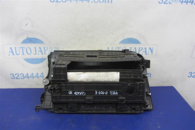 Бардачок CERATO YD 12-