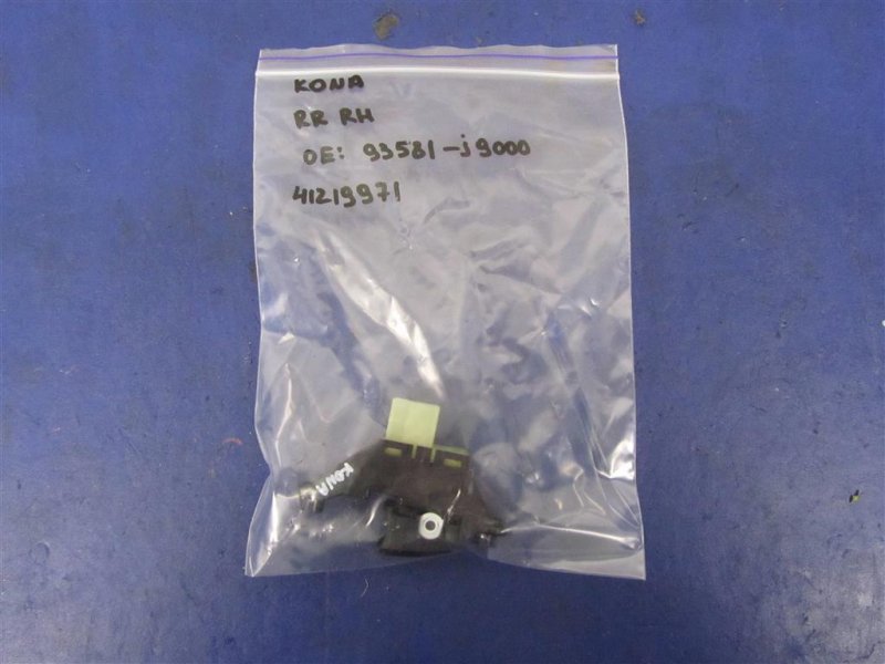 Кнопка стеклоподъемника KONA OS 17-23