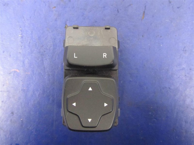 Блок управления зеркалами HYUNDAI KONA OS 17-23 93530-J9000 Б/У