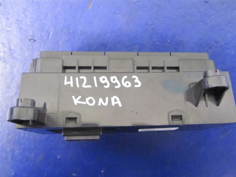 Блок кнопок торпедо KONA OS 17-23