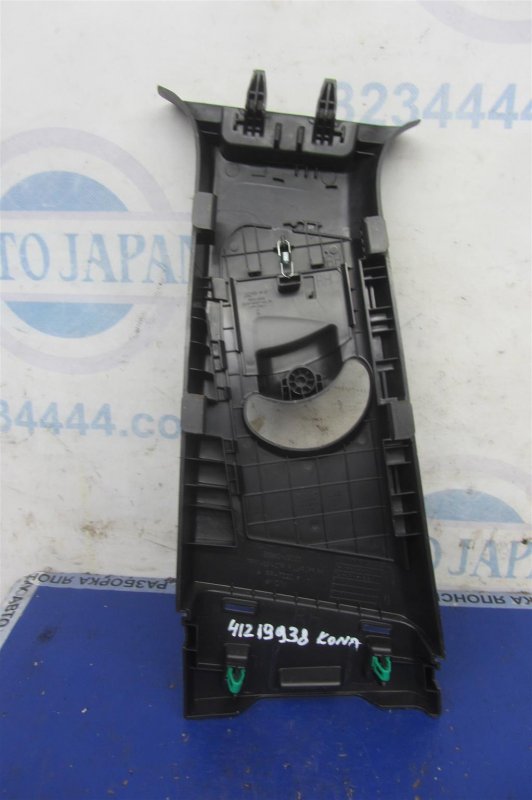 Накладка на стойку кузова HYUNDAI KONA OS 17-23