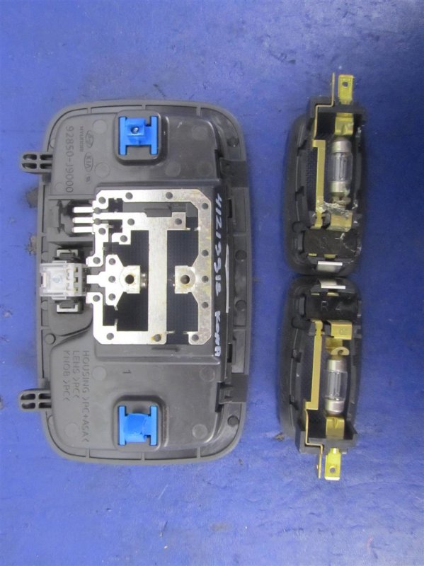 Плафон салона HYUNDAI KONA OS 17-23