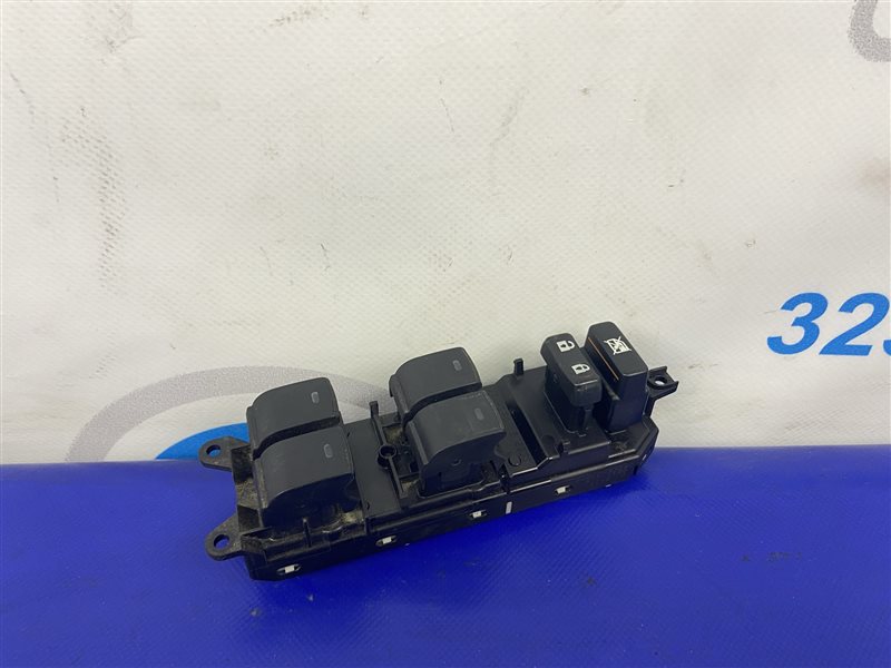 Блок управления стеклоподъемниками передний левый TOYOTA PRIUS - 30 09-17 84040-33080 Б/У