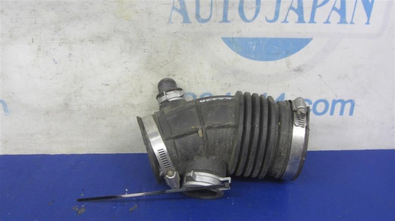Патрубок воздушного фильтра NISSAN X-TRAIL/ROGUE T32 13-20 16576-4CL0B Б/У