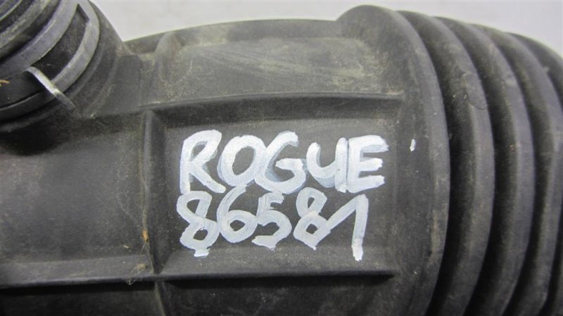 Патрубок воздушного фильтра X-TRAIL/ROGUE T32 13-20