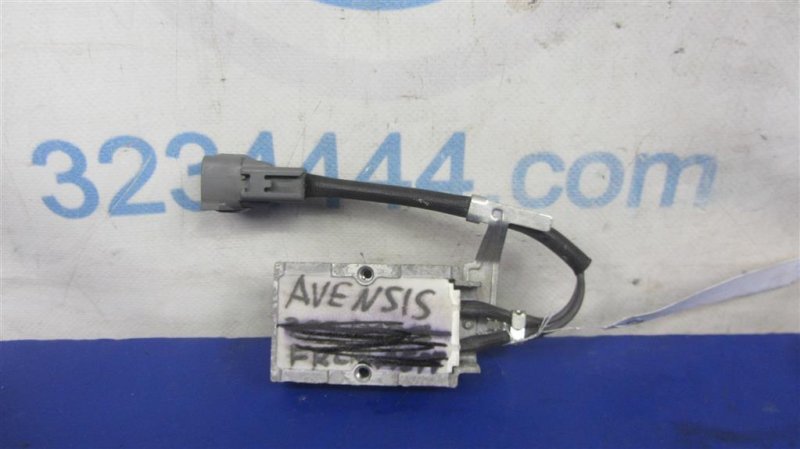 Блок электронный TOYOTA AVENSIS 03-08