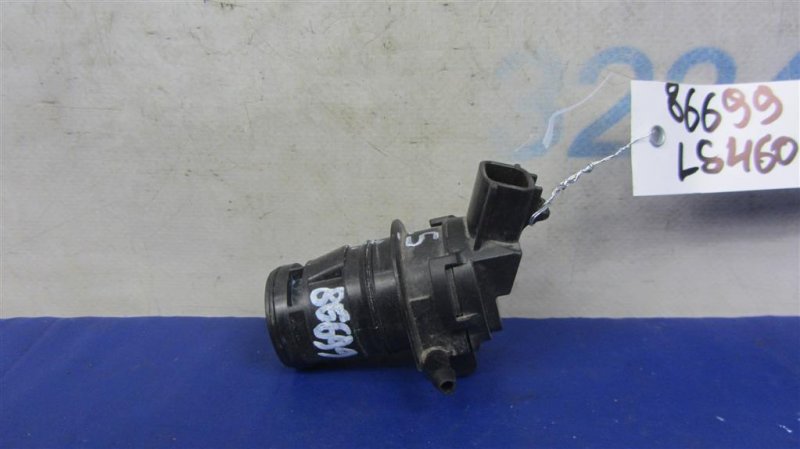 Запчасть насос омывателя стекла LEXUS LS460 06-12 85330-21010 Б/У Насос омывателя стекла LEXUS LS460 06-12 85330-21010 Б/У