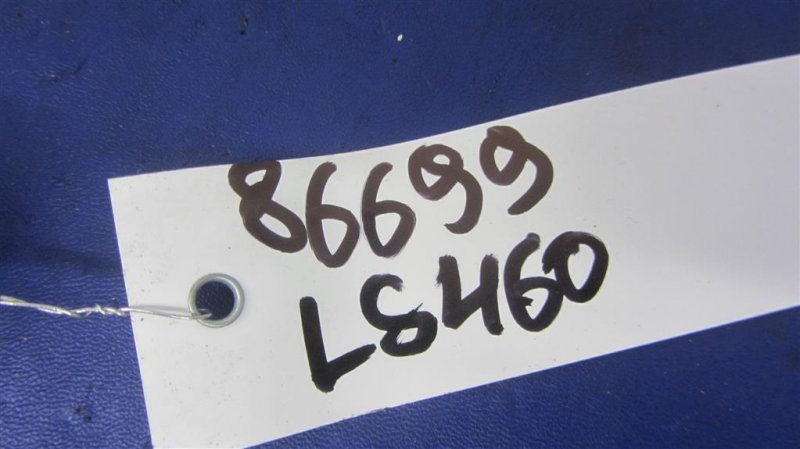 Насос омывателя стекла LS460 06-12 Насос омывателя стекла LS460 06-12