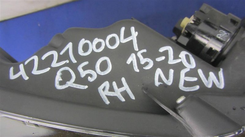 Фара передняя правая Q50 15-20