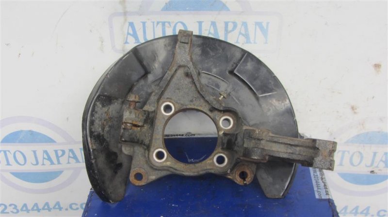 Кулак поворотный передний правый SUBARU TRIBECA B9 05-07 2006 Внедорожник 3.0 28313XA00A Б/У