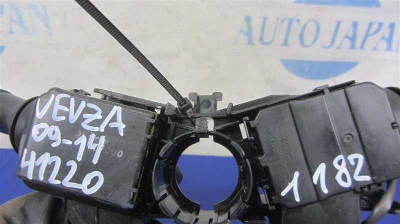 Подрулевой переключатель VENZA 09-16