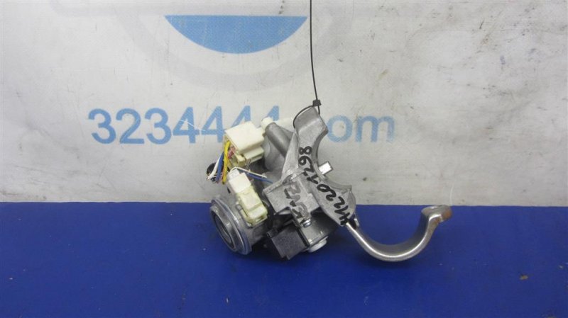 Замок зажигания TOYOTA VENZA 09-16 45020-02290 Б/У