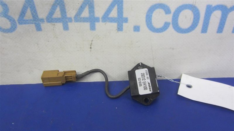 Микрофон INFINITI M35/M45 04-10 Седан 3.5 VQ35DE Микрофон INFINITI M35/M45 04-10 Седан 3.5 VQ35DE