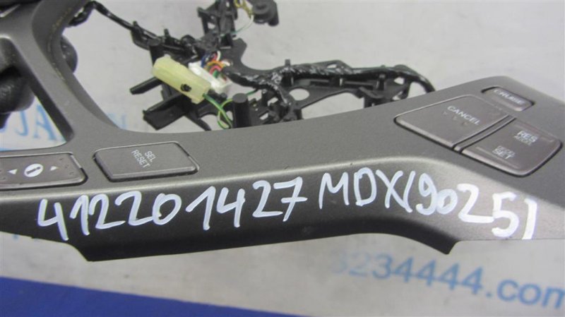 Кнопки на руль MDX (YD2) 06-13 2008 YD2 3.7