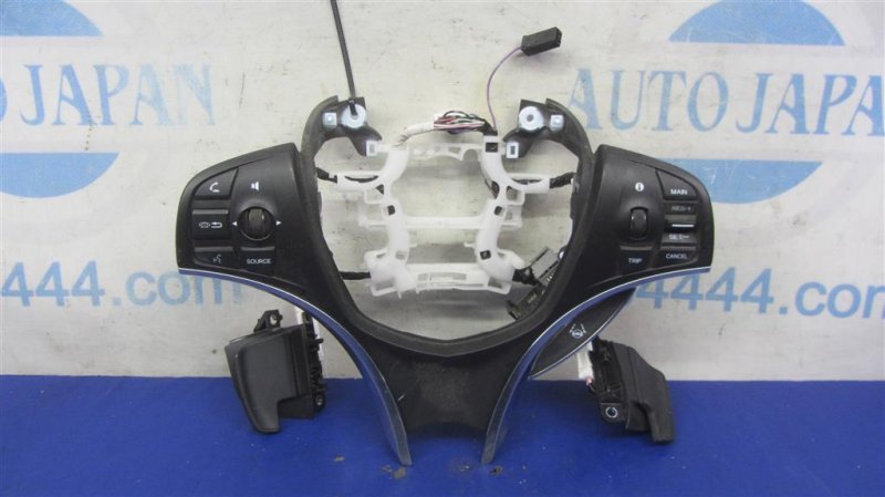 Запчасть кнопки на руль ACURA MDX (YD3) 13-21 2016 Внедорожник 3.5 35880-TZ6-A11 Б/У Кнопки на руль ACURA MDX (YD3) 13-21 2016 Внедорожник 3.5 35880-TZ6-A11 Б/У