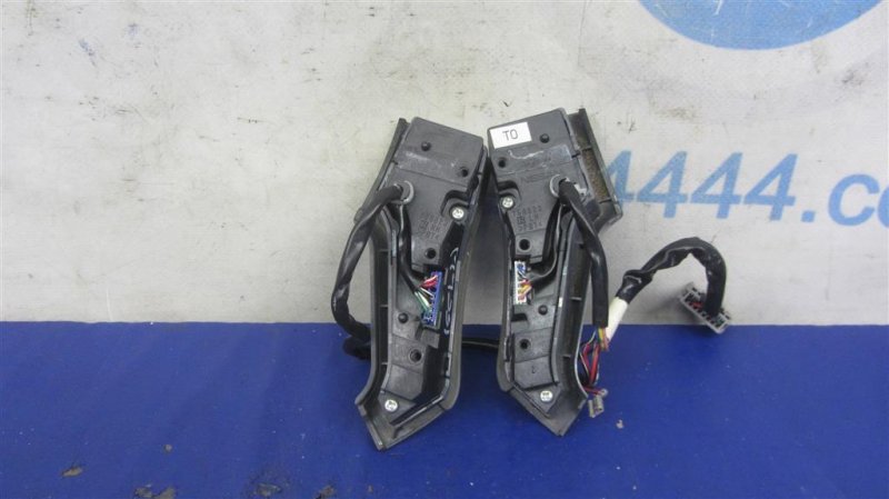 Кнопки на руль INFINITI M35/M45 04-10 Седан 3.5 VQ35DE