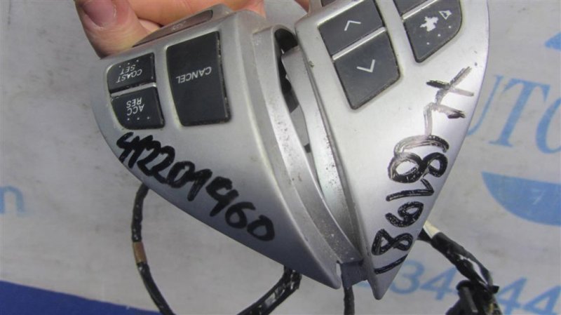 Кнопки на руль OUTLANDER XL 05-13 2007 Внедорожник 3.0