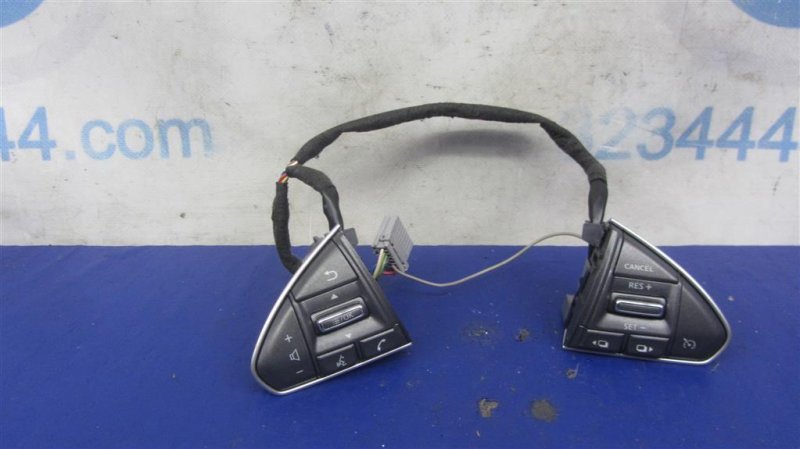 Запчасть кнопки на руль INFINITI Q50 15-20 Б/У Кнопки на руль INFINITI Q50 15-20 Б/У