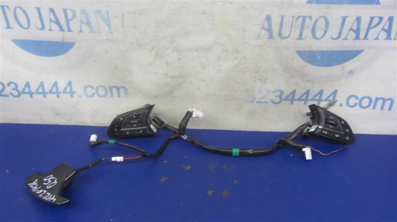 Кнопки на руль INFINITI Q50 15-20 Б/У