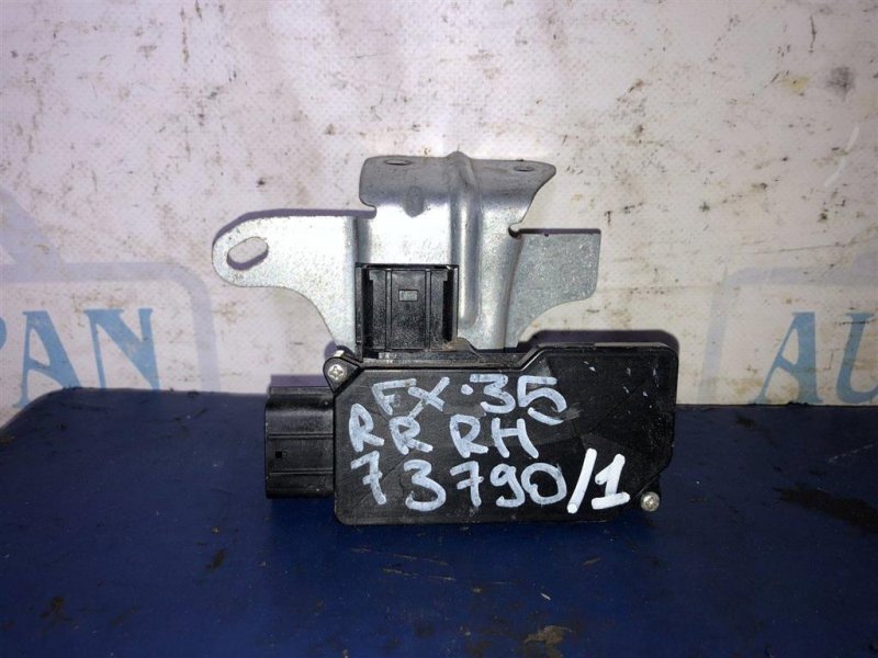 Блок управления стеклоподъемниками задний правый INFINITI FX/QX70 S51 08-17 254B6-1CY0A Б/У