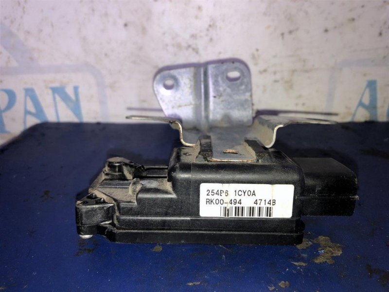 Блок управления стеклоподъемниками задний правый FX/QX70 S51 08-17