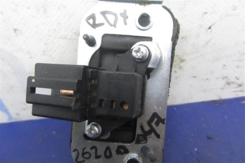 Кнопка открывания багажника наружная RDX 12-19