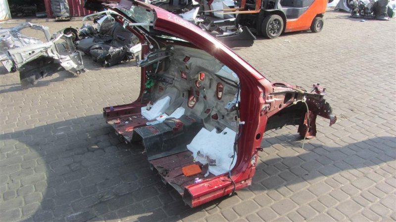 Передняя часть CT200 11-17 2012 Хетчбек 1.8