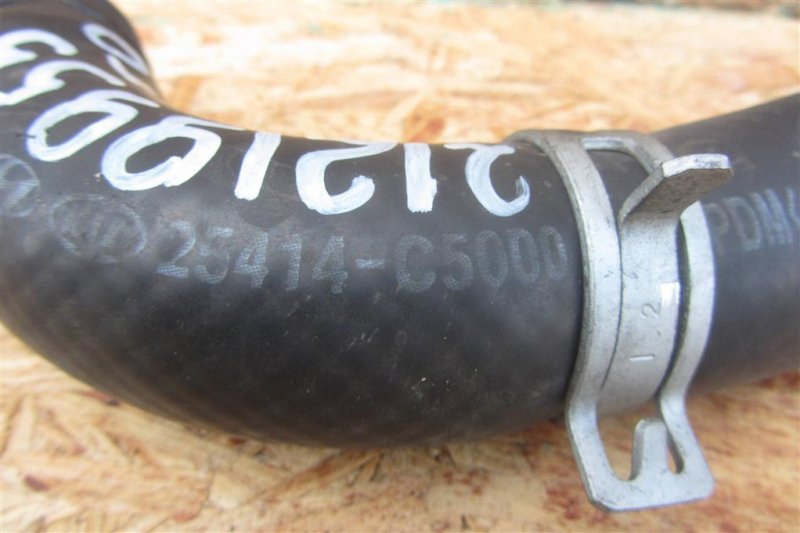 Патрубок системы охлаждения SORENTO UM 14-