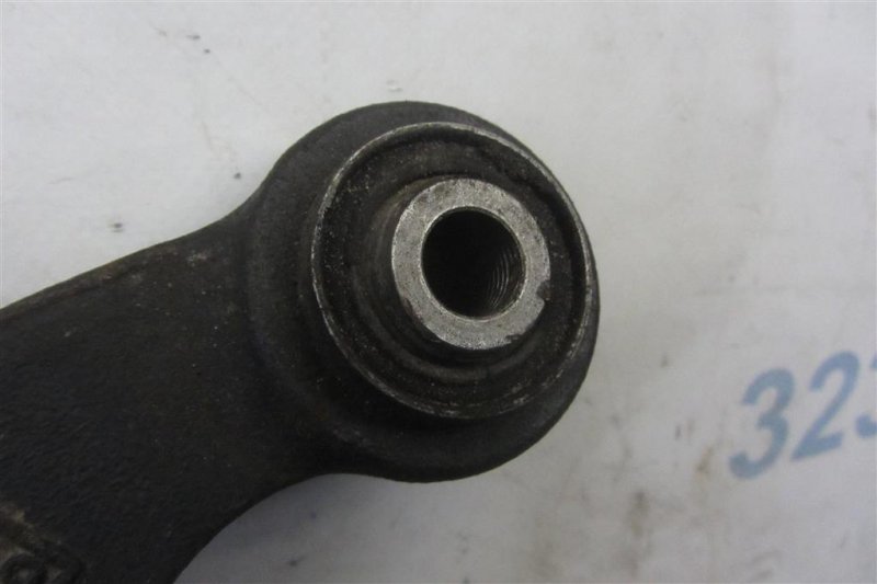 Рычаг задней подвески поперечный верхний задний правый MAZDA 3 BL 09-13 Седан 2.0