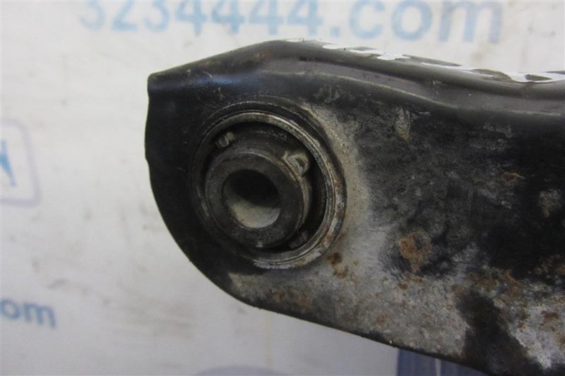 Рычаг задней подвески поперечный нижний задний левый 3 BL 09-13 2013 Седан 2.0