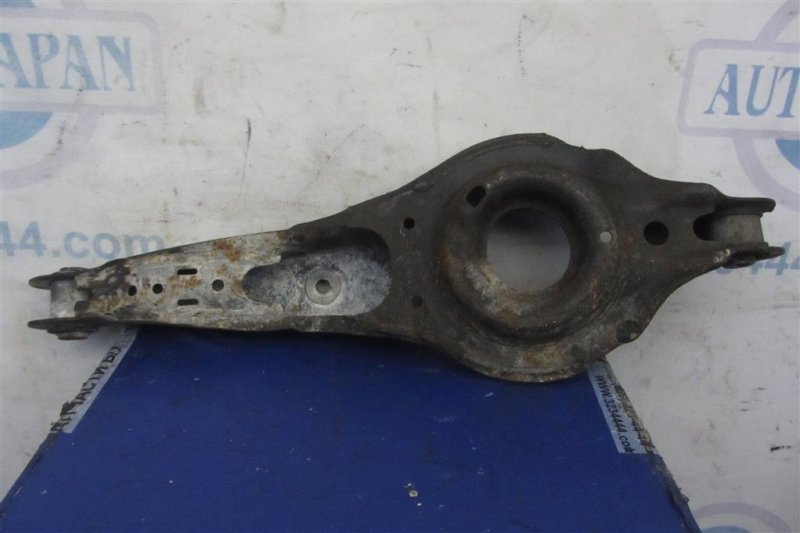 Рычаг задней подвески поперечный нижний задний левый 3 BL 09-13 2013 Седан 2.0