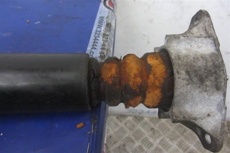 Амортизатор задний 3 BL 09-13 2013 Седан 2.0