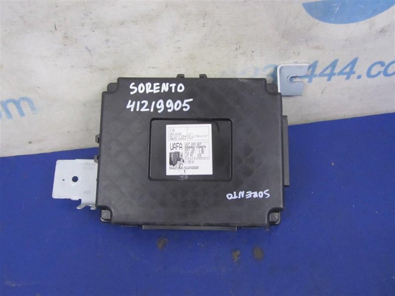 Блок комфорта KIA SORENTO UM 14- 954A0-C5AF0 Б/У