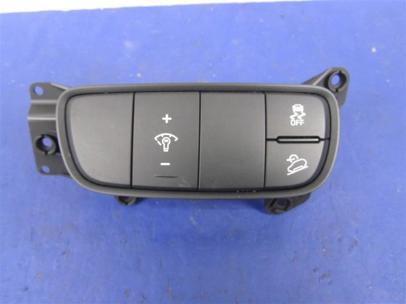 Запчасть блок кнопок торпедо KIA SORENTO UM 14- 93700-C5480WK Б/У Блок кнопок торпедо KIA SORENTO UM 14- 93700-C5480WK Б/У