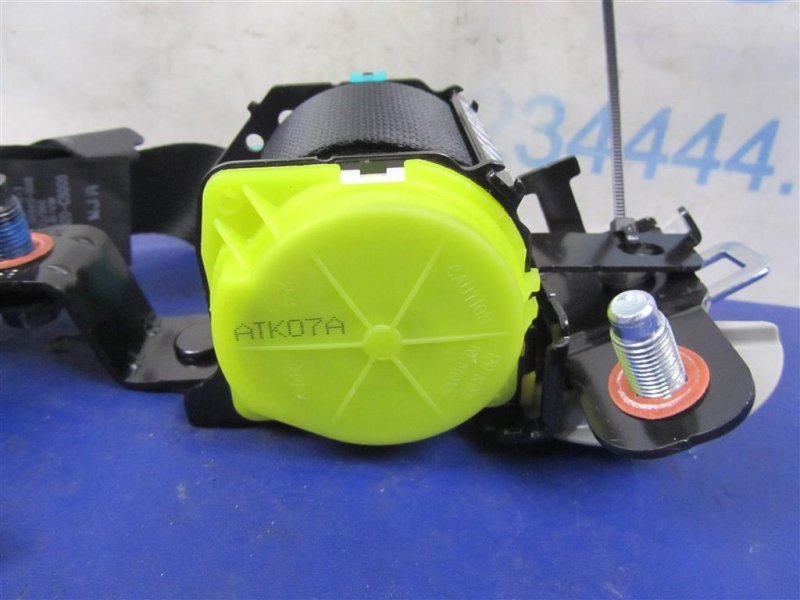 Ремень безопасности задний правый KIA SORENTO UM 14- Ремень безопасности задний правый KIA SORENTO UM 14-