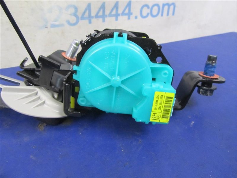 Ремень безопасности задний правый SORENTO UM 14- Ремень безопасности задний правый SORENTO UM 14-