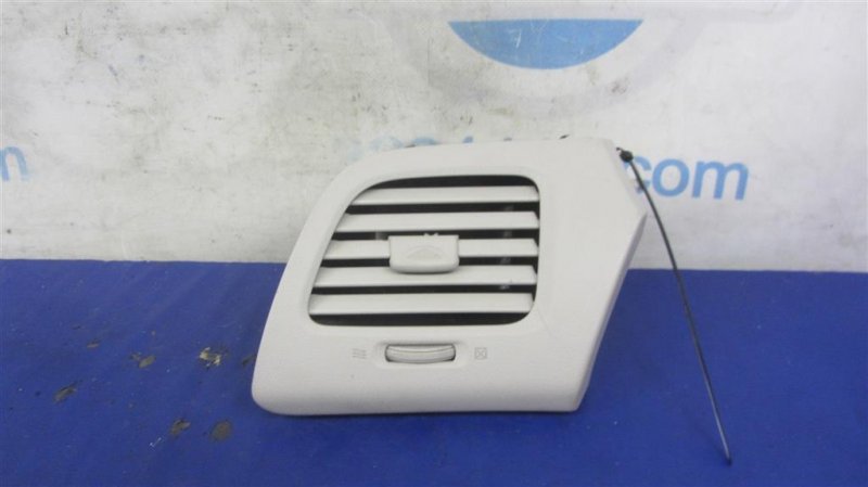 Дефлектор воздушный правый NISSAN LEAF 10-17 68760-3NA0A Б/У