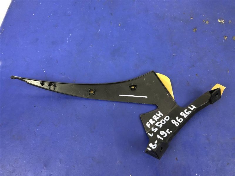 Кронштейн переднего бампера передний правый LEXUS LS500 18-